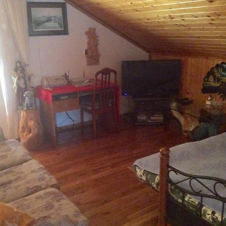 Apartman Nadia Karlobag Kamer foto