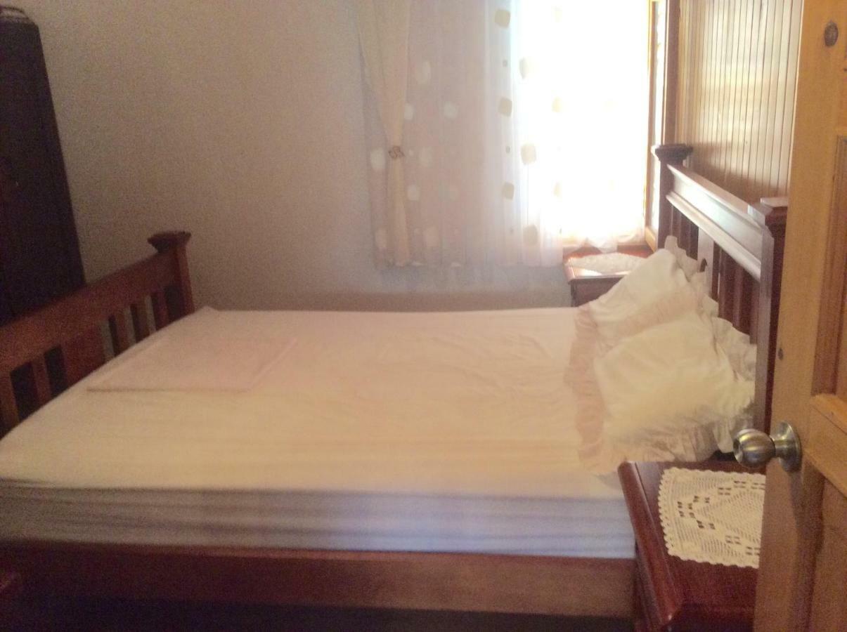 Apartman Nadia Karlobag Buitenkant foto